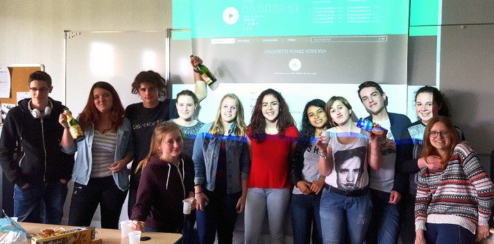 Le groupe LS le 20 mai fête la publication du podcast (au "Champomy" :)